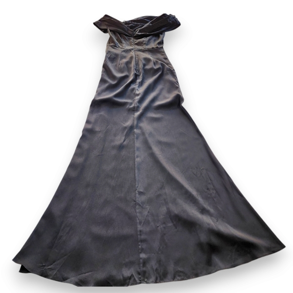 DO+BE Black Draped Off-Shoulder Formal Maxi Gown Size Small NWT - Picture 4 of 17